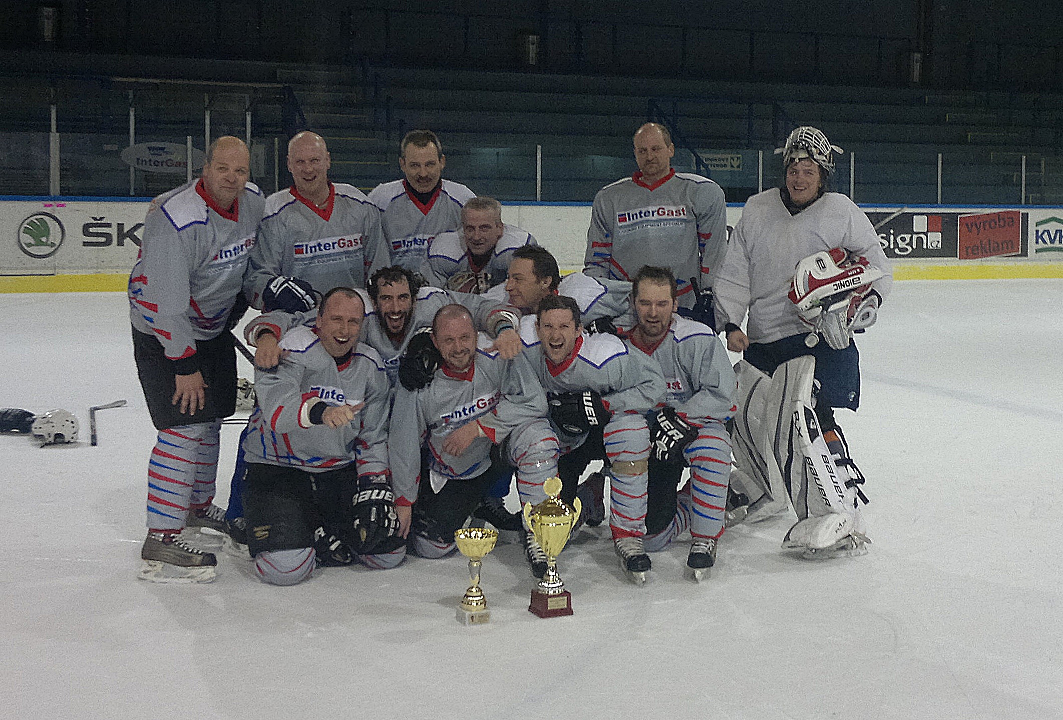 2012-03-10-022